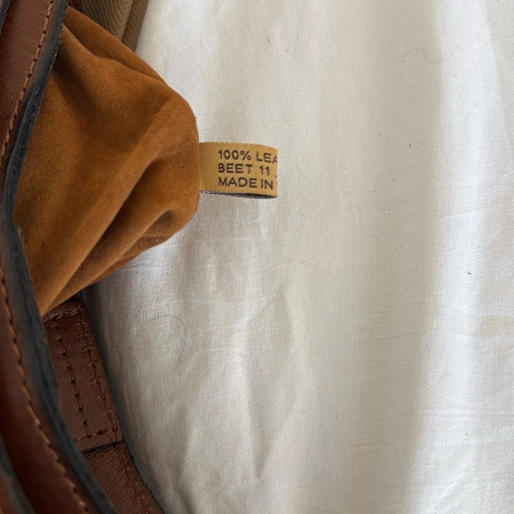 Patricia Nash Brown Shoulder Bag with Slouchy Hobo Shape and Adjustable Strap - Picture 11 of 16